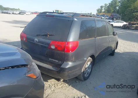 2010 Toyota Sienna Ce/Le z USA, uszkodzony, nr VIN 5TDKK4CC4AS325832